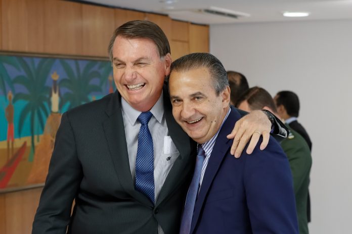 Malafaia ataca ‘profetas do caos’ e imprensa em live de Bolsonaro