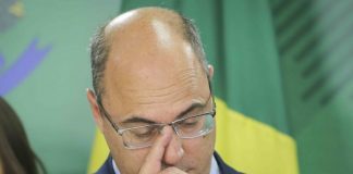 Foi publicado na edição de hoje (15)  DOE o Ato número 41/2020 do presidente (Alerj), que abre o processo de impeachment contra o governador Wilson Witzel.