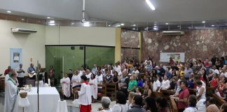 Igrejas católicas no Amazonas reabrem nesta semana com restrições