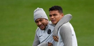 Surpreendido, Neymar se incomoda com saída de T. Silva do PSG