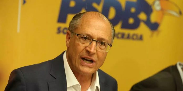 Geraldo Alckmin é denunciado pelo MP por corrupção e lavagem de dinheiro