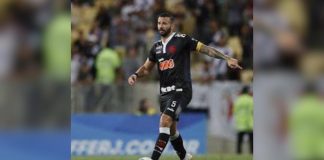 Jogador do Independiente 'pinta' como solução para lateral esquerda do Vasco