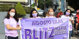 ‘Agosto Lilás’ realiza ‘Blitz Maria da Penha’ e fixação de cartazes