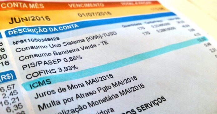 Energia elétrica é cara ou muito cara para 84% dos brasileiros