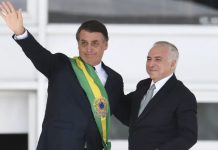 Bolsonaro convida Temer para chefiar missão humanitária no Líbano