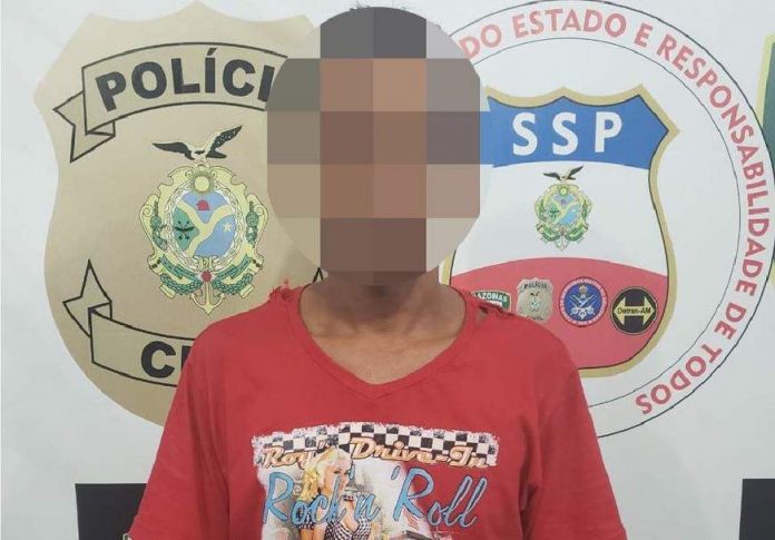 Homem é preso após arremessar cadeira em filha e ameaçar ex de morte