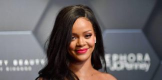 Rihanna sofre acidente com moto elétrica, afirma revista