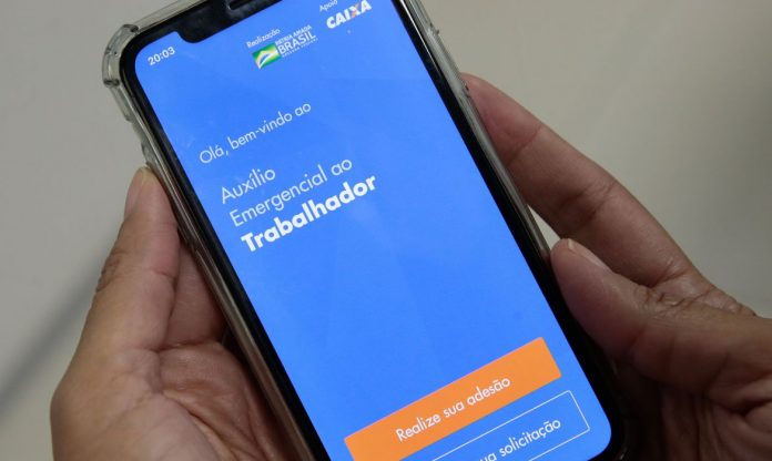 Caixa paga parcela do auxílio emergencial a 3,3 milhões de pessoas