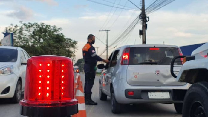 Operações flagram 33 motoristas alcoolizados no final de semana