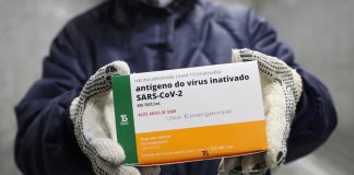 Covid-19: Governo entrega à Prefeitura de Manaus lista de profissionais a serem vacinados