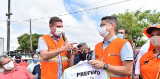 David Almeida toma posse como prefeito de Manaus em solenidade restrita