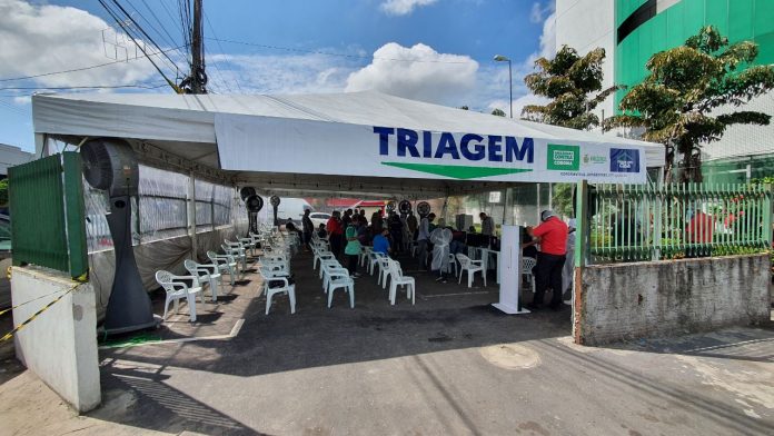 Atendimento na tenda de triagem do Hospital 28 de Agosto será realizado por bombeiros