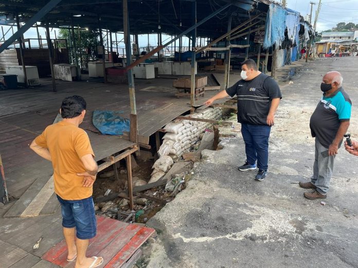 Mercados e feiras de Manaus recebem vistorias da Semacc