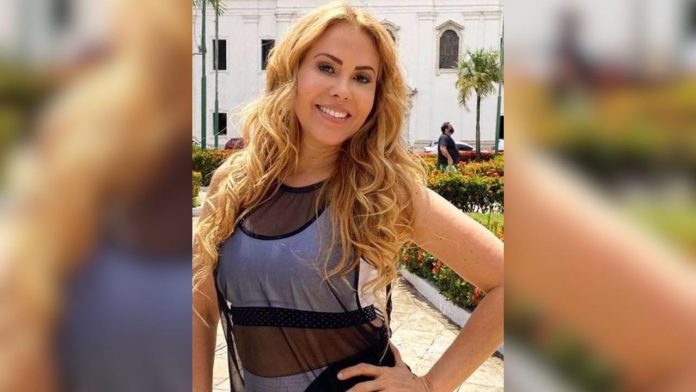 Joelma revela há quanto tempo não beija na boca e surpreende a web