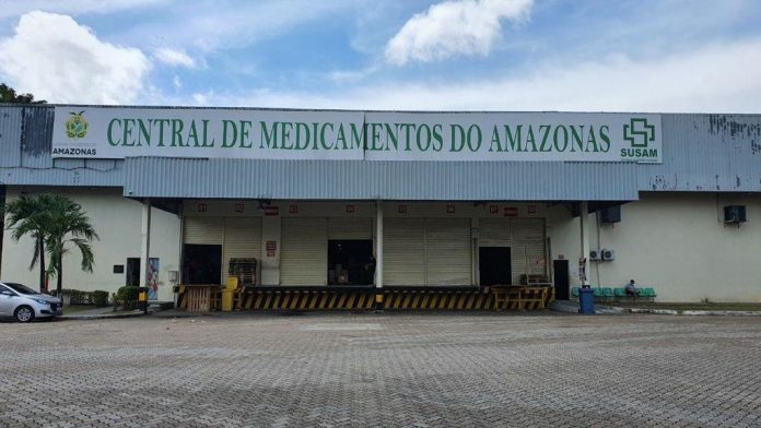 Central de Medicamentos realiza chamamento para aquisição imediata de glicose 50%