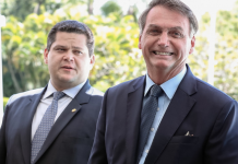 Bolsonaro apoiará candidato de Alcolumbre a presidente do Senado