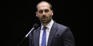 Eduardo Bolsonaro se queixa de estratégia do PSL para a mesa da Câmara