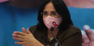 Ministra Damares Alves anuncia Plano de Enfrentamento ao Feminicídio