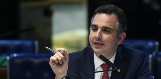 Rodrigo Pacheco é eleito presidente do Senado