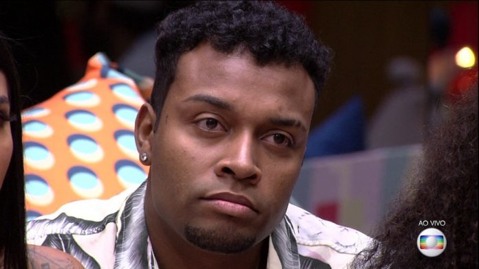 Nego Di é o terceiro eliminado com 98,76% e bate recorde de rejeição do BBB