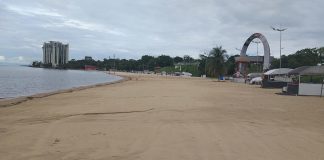 Prefeitura de Manaus libera acesso à praia da Ponta Negra nos dias úteis até 17h