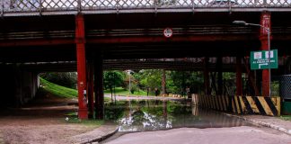 Alça inferior da Ponte dos Bilhares é interditada pela prefeitura