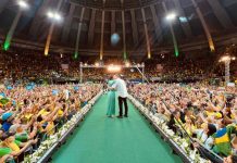 PL oficializa candidatura de Bolsonaro em chapa com Braga Netto como vice