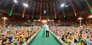 PL oficializa candidatura de Bolsonaro em chapa com Braga Netto como vice