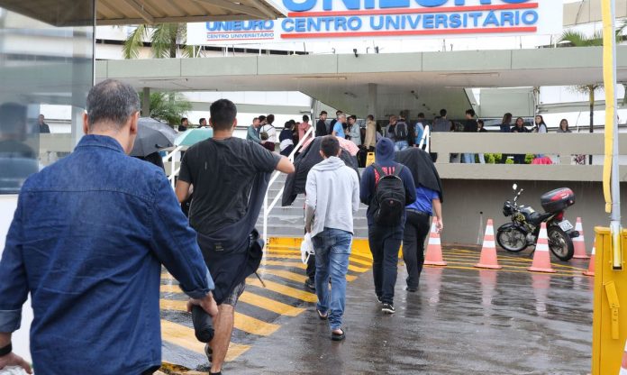 Provas do Enade têm cerca de 600 mil estudantes inscritos