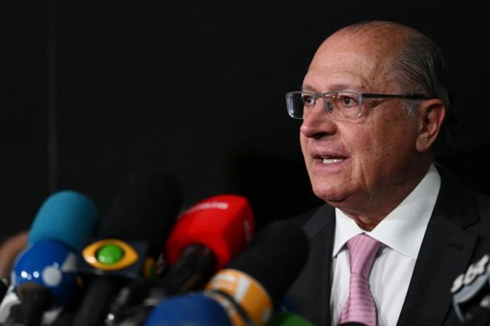 Ciro Nogueira nomeia Alckmin e oficializa início da transição de governo