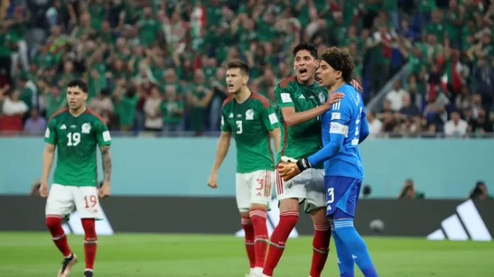 México e Polônia empatam em partida com defesa de Ochoa em pênalti