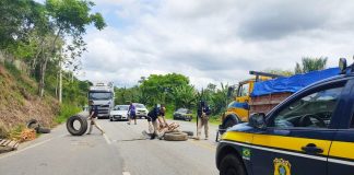 Bloqueios de rodovias ainda são registrados em ao menos sete estados, diz PRF