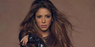 Shakira é flagrada em praia com possível novo affair; veja foto