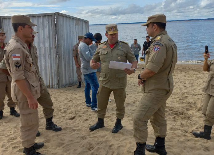 Fogos de artifício passam por vistoria técnica na Ponta Negra