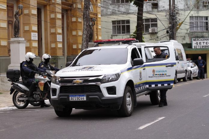 Guarda Municipal prende assaltante em flagrante no Centro de Manaus