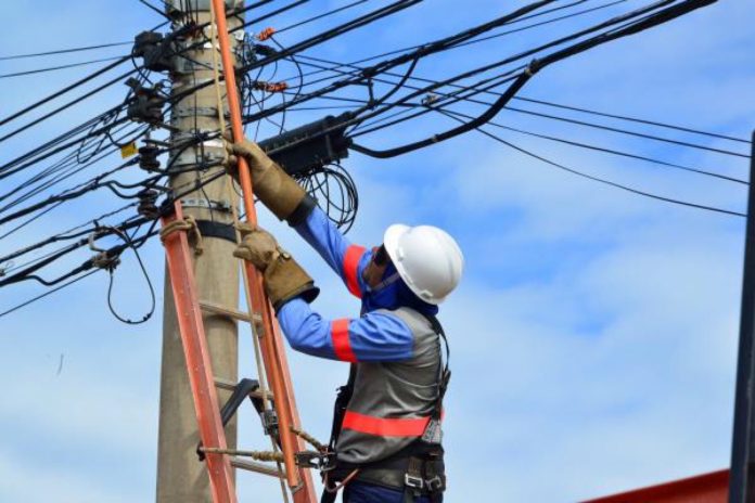 Seis bairros de Manaus ficam sem energia nesta quinta-feira; saiba mais