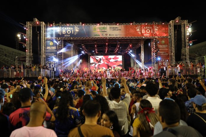 Atrações do Carnaval na Floresta chegam a várias zonas da cidade