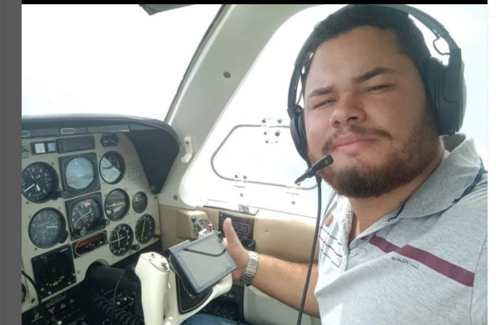 Piloto de avião que teve 80% do corpo queimado após acidente morre em Manaus